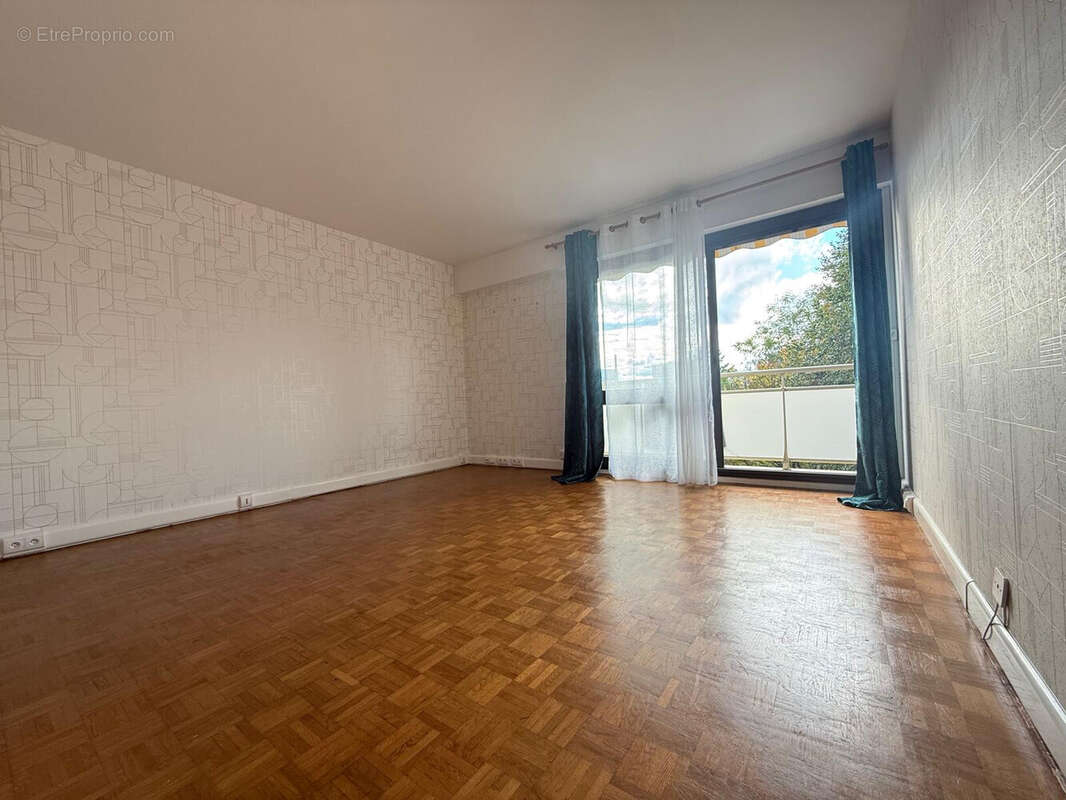 Appartement à LE MEE-SUR-SEINE