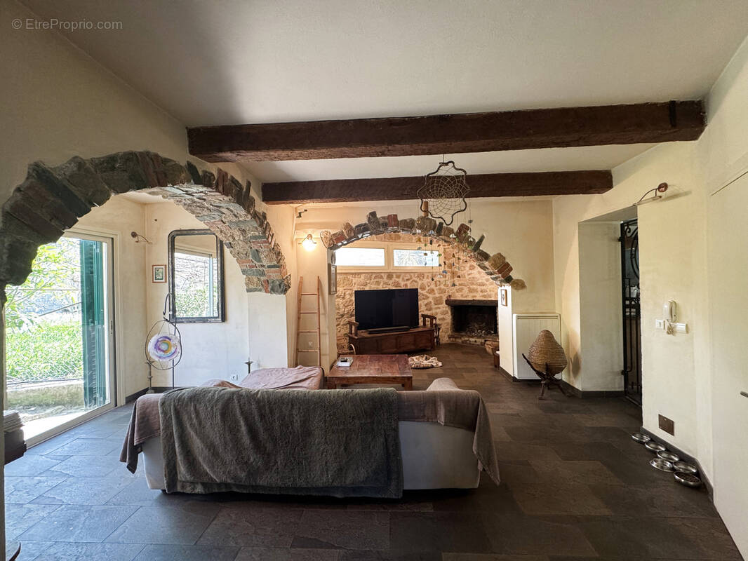 Maison à ROQUEBRUNE-CAP-MARTIN