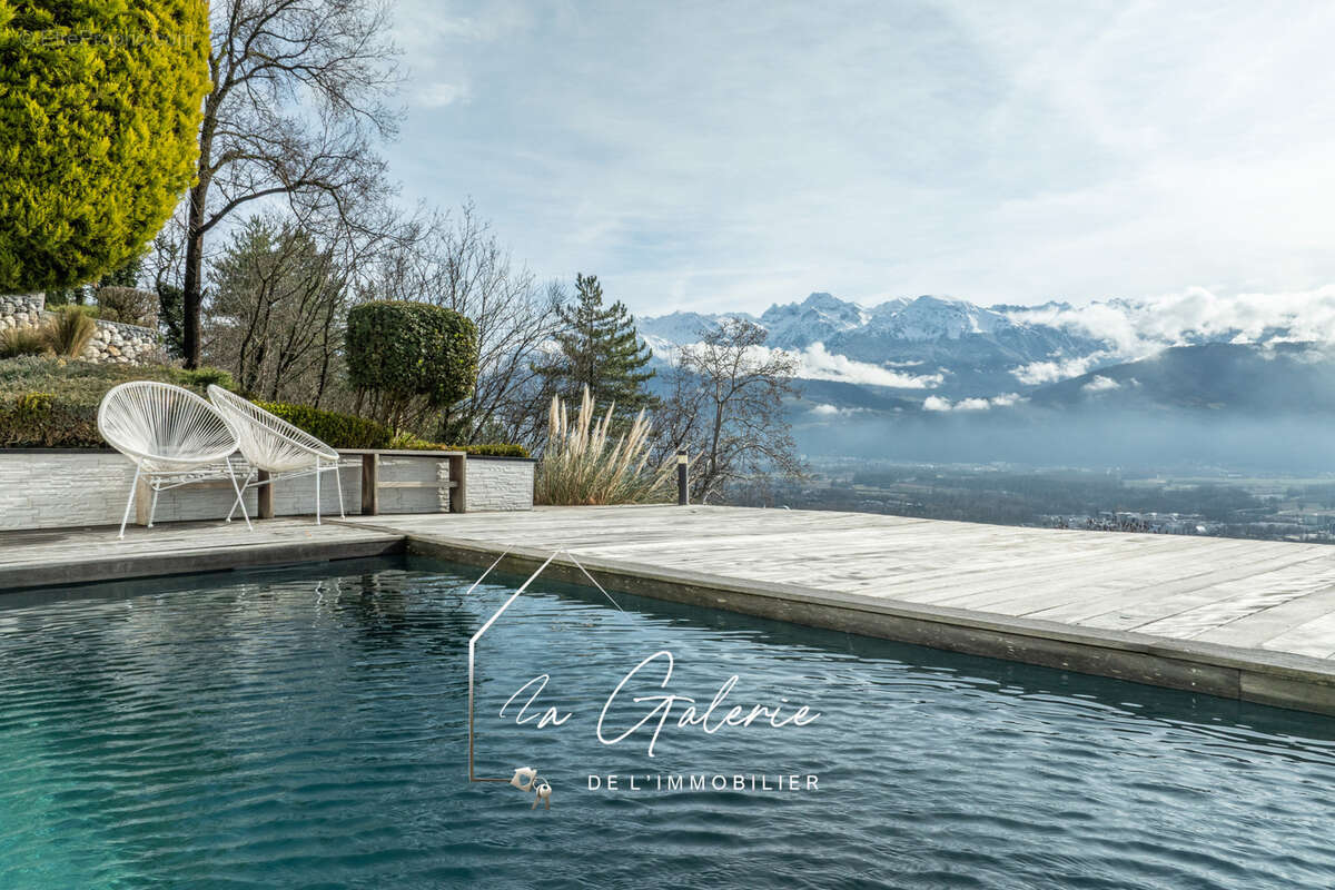 Maison à CORENC