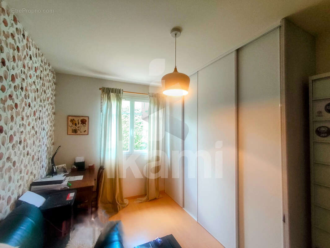 Maison à GENISSIEUX