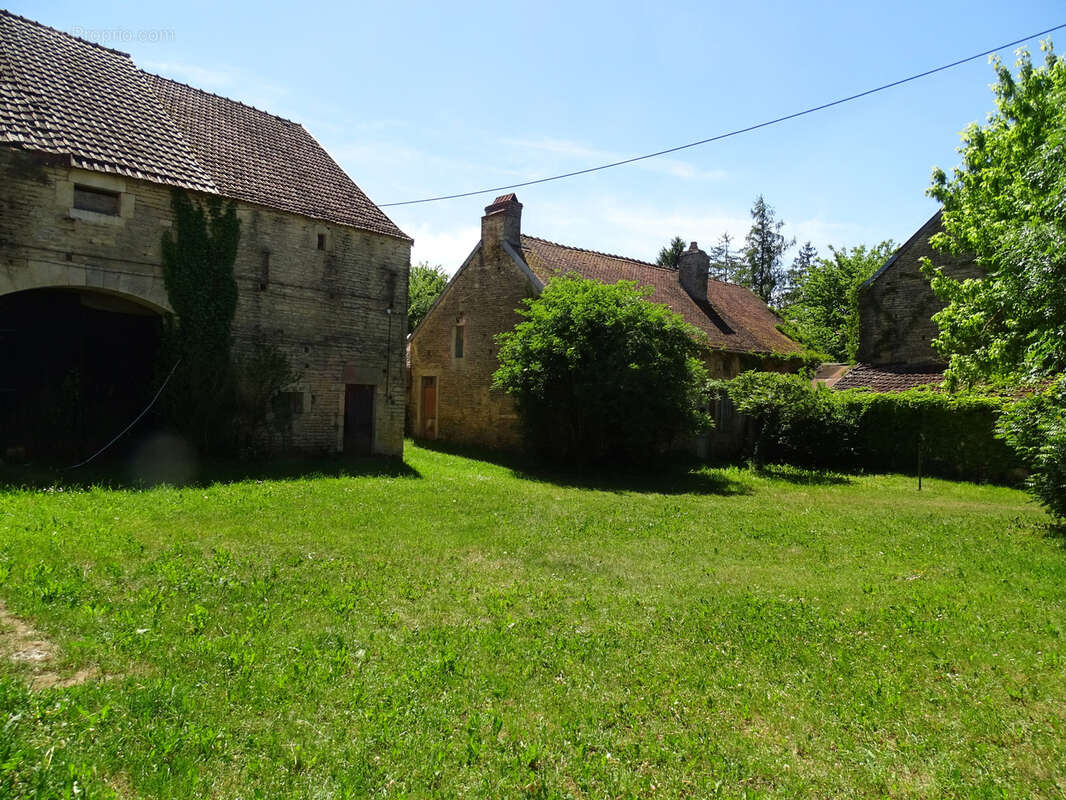 Maison à CHATILLON-SUR-SEINE