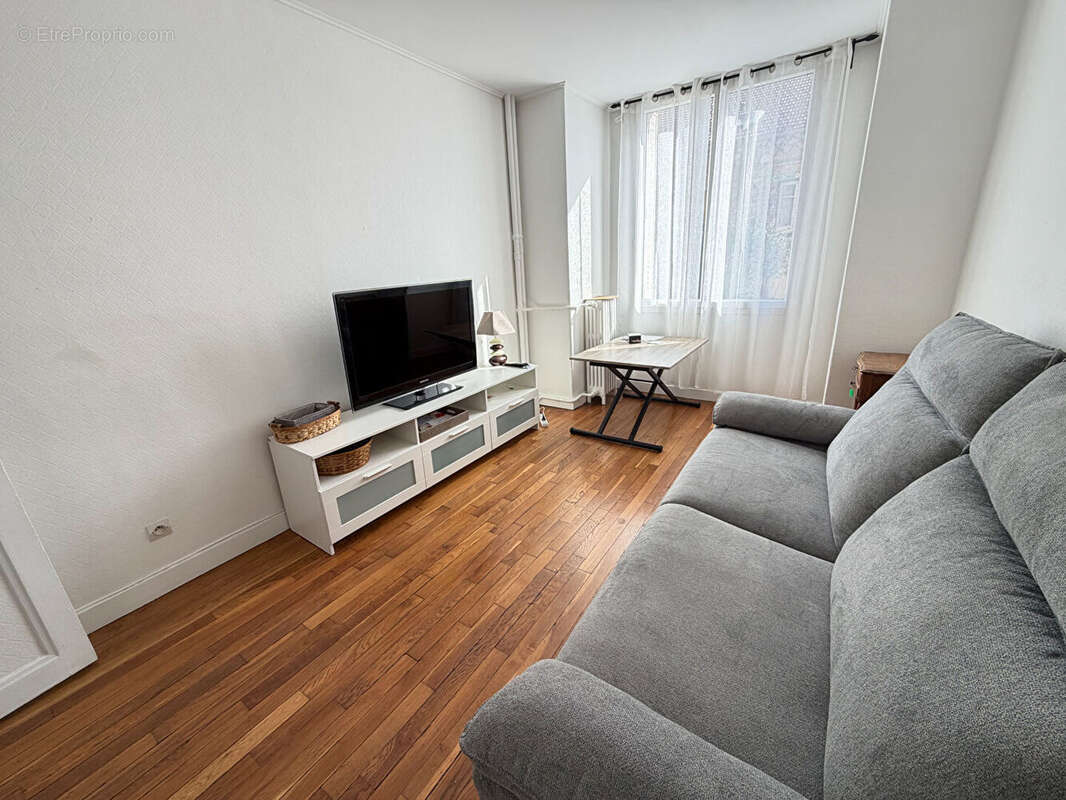 Appartement à COLOMBES