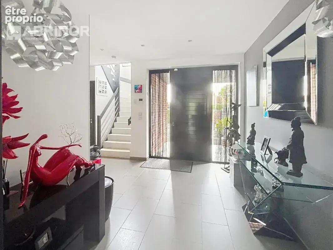 Capinghem, villa contemporaine de 312m² - photo 8