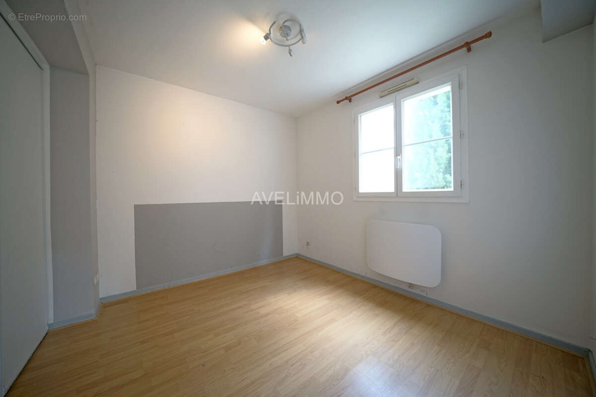 Appartement à LA QUEUE-LES-YVELINES