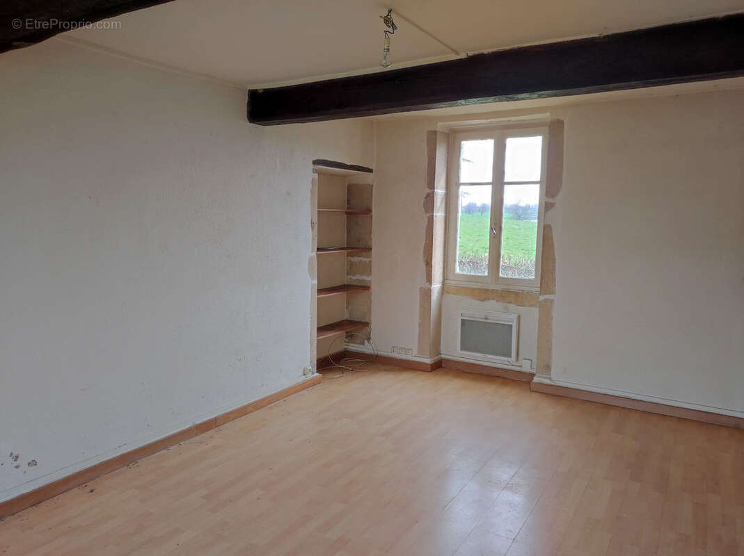 Maison à PARAY-LE-MONIAL