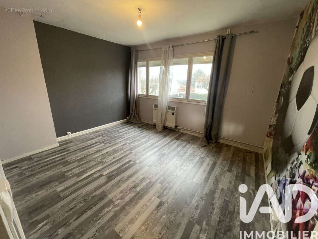 Photo 8 - Maison à MAGNAC-SUR-TOUVRE