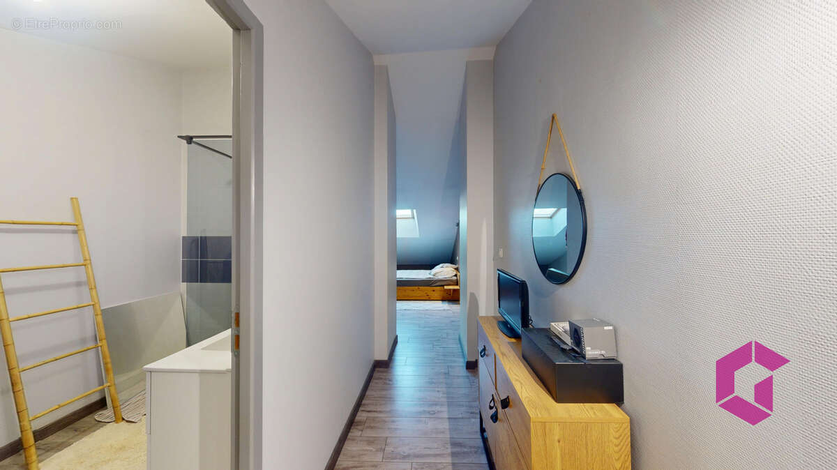 Appartement Duplex avec vue monuments - photo 9