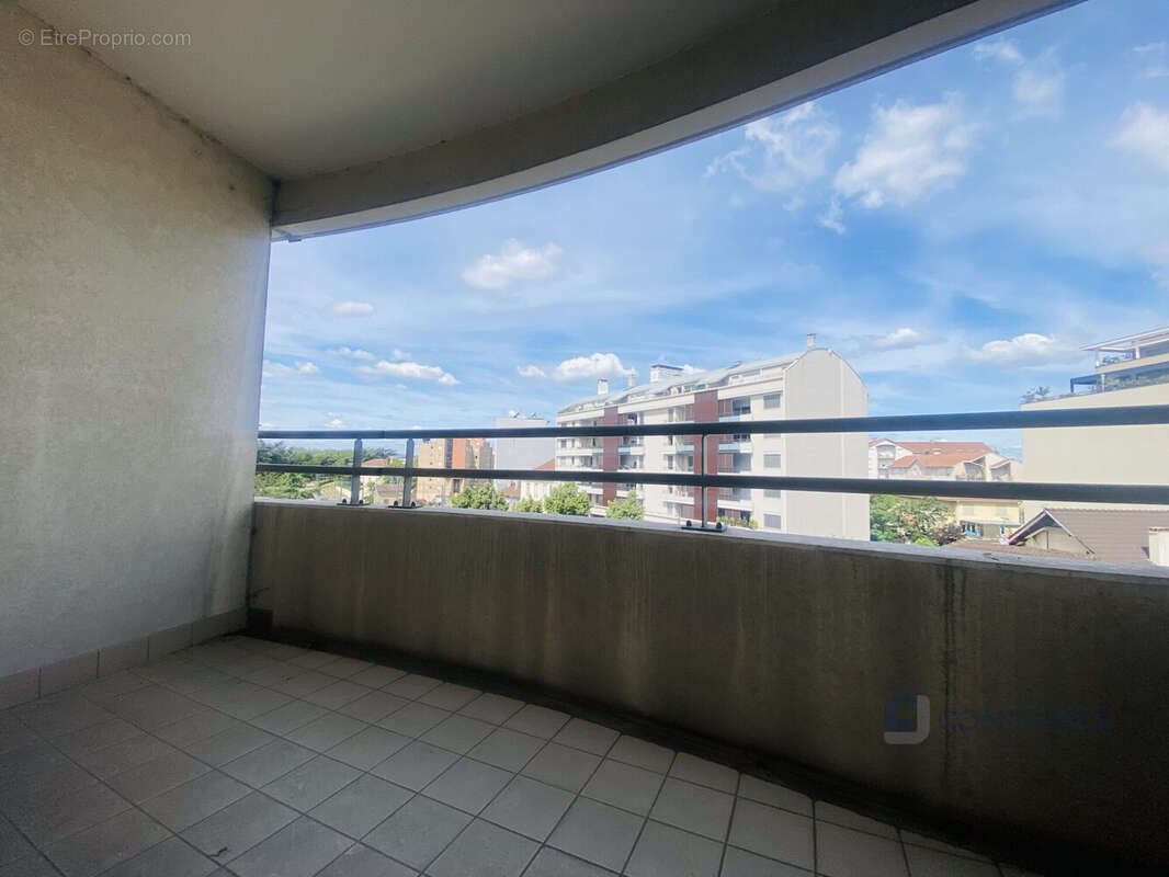 Appartement à VILLEURBANNE