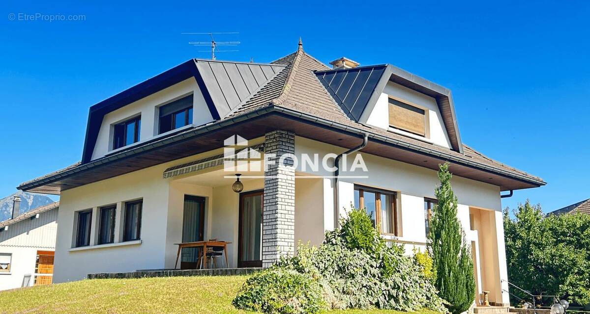 Maison à SCIONZIER