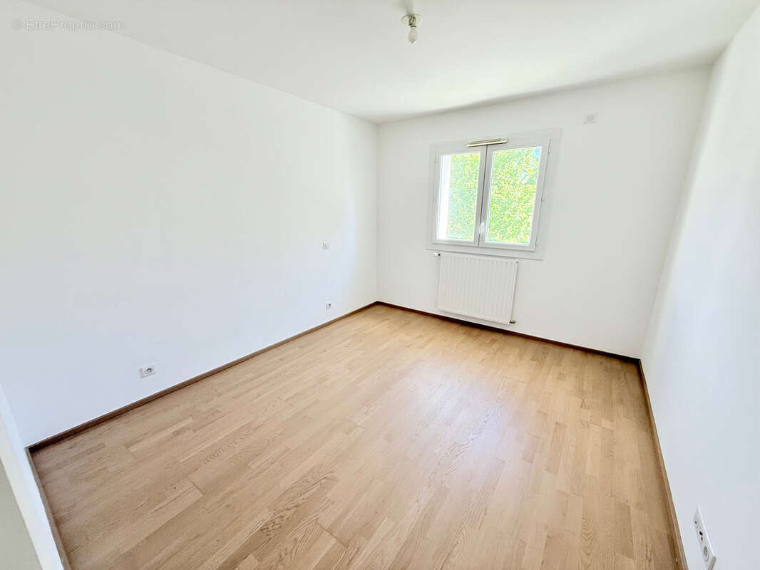 Appartement à FERNEY-VOLTAIRE