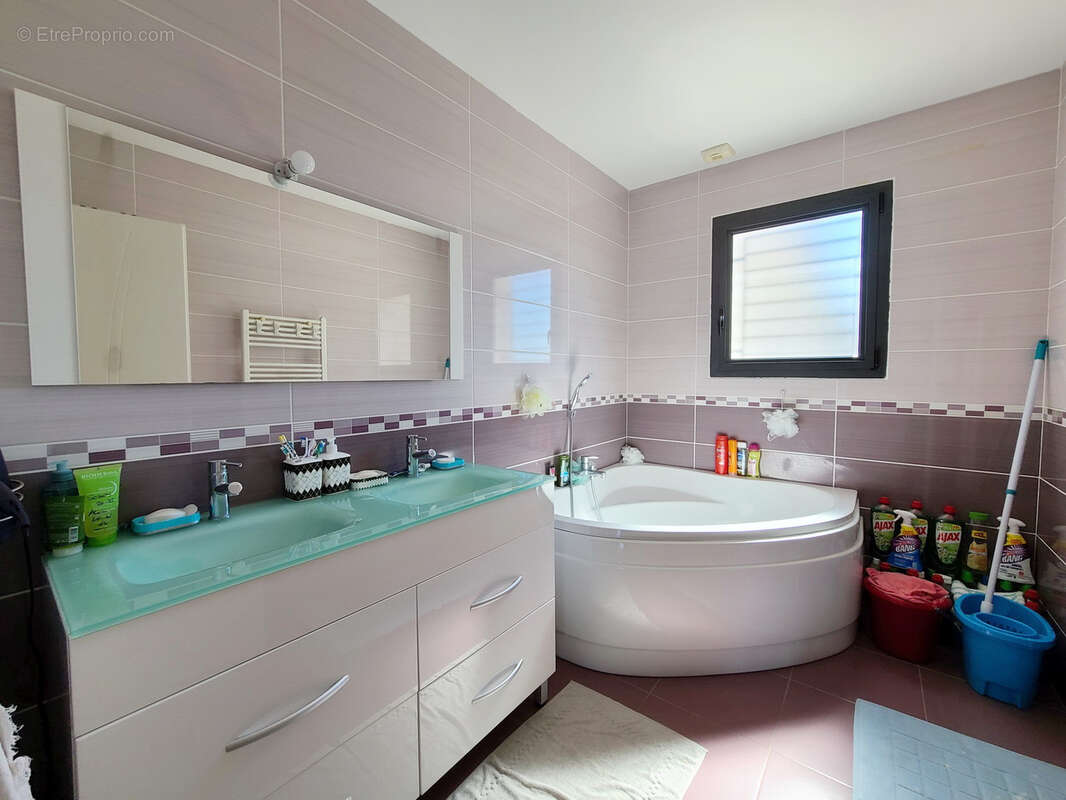 Maison à SAINT-MARCEL-SUR-AUDE