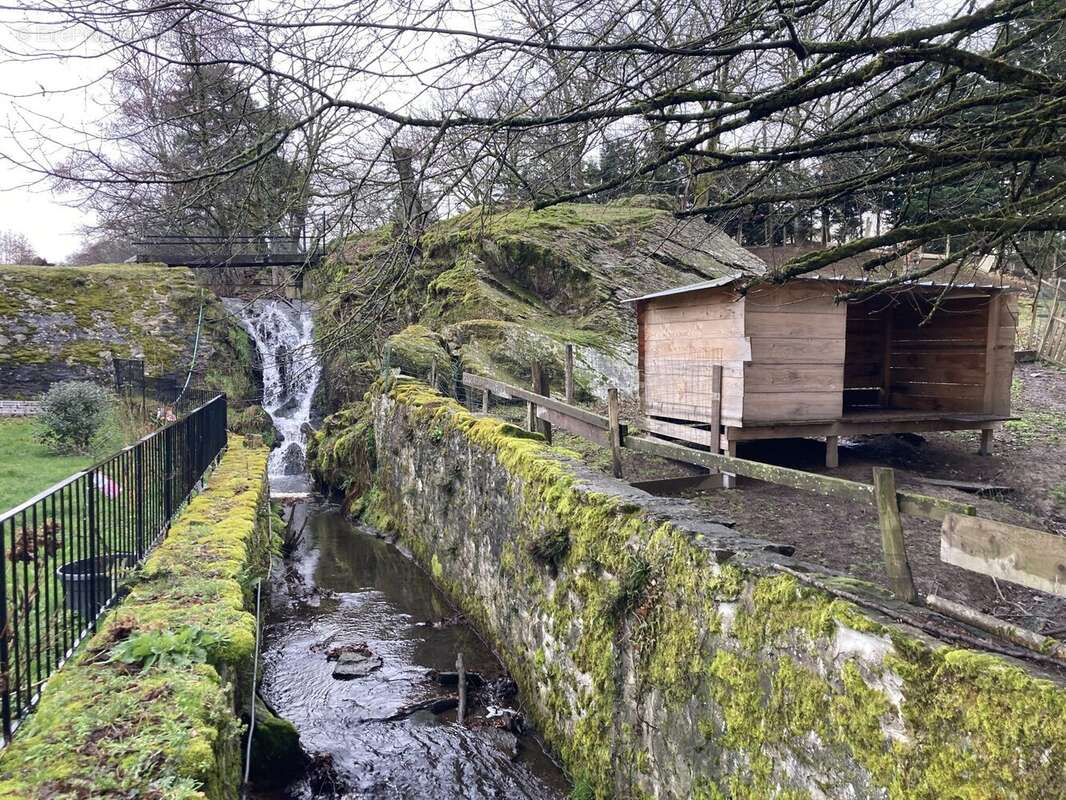 Maison à VERNEUIL-SUR-VIENNE