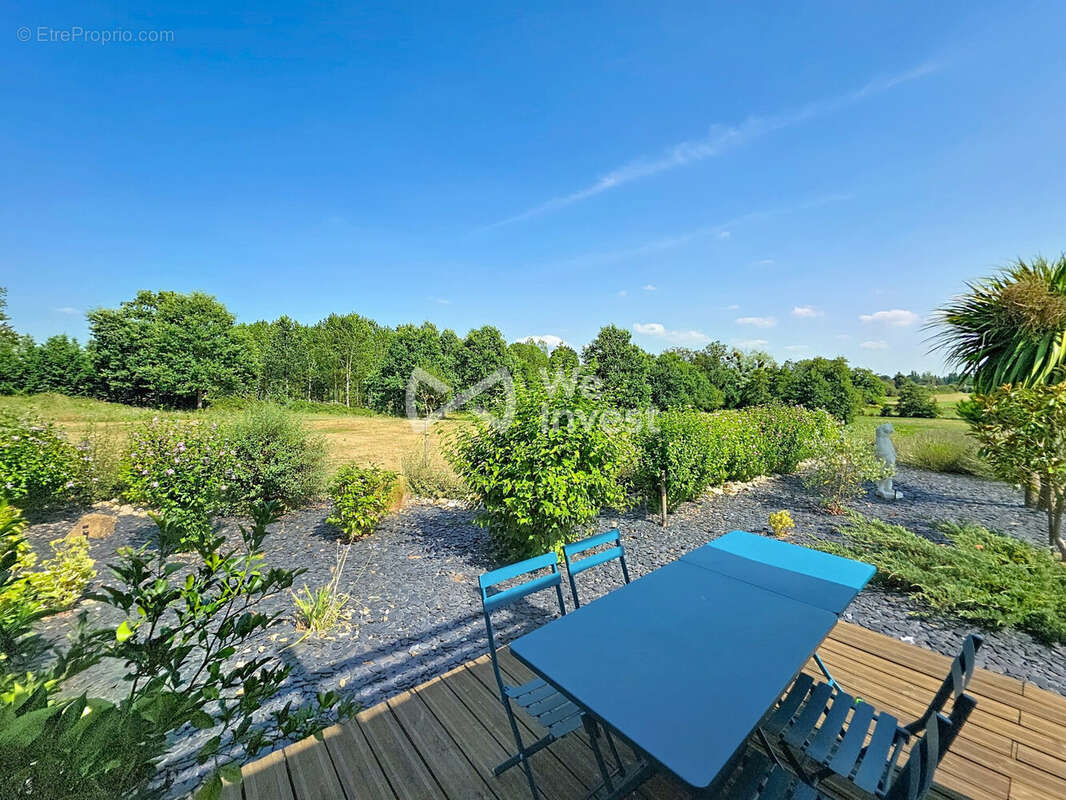 Maison 388 m² à Monce-En-Belin  - photo 6