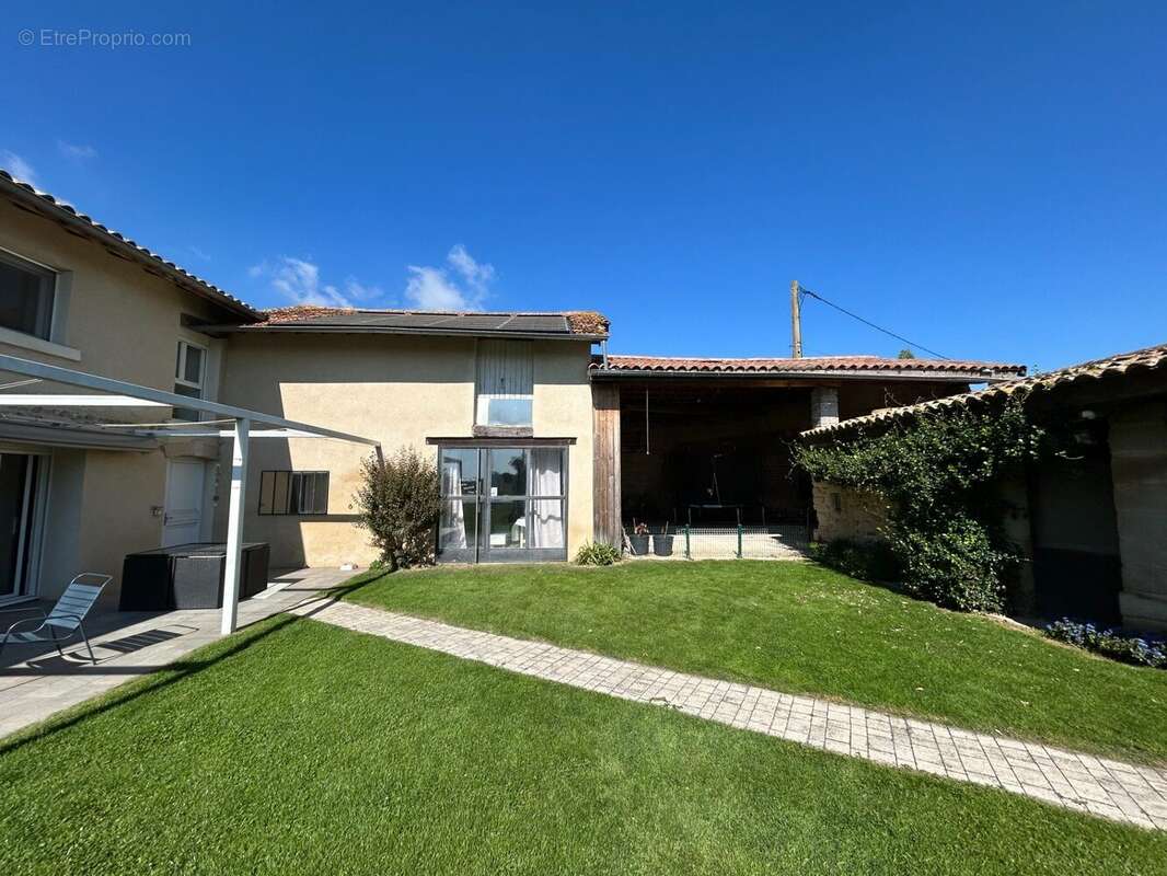 Maison 178 m² à Alixan  - photo 6