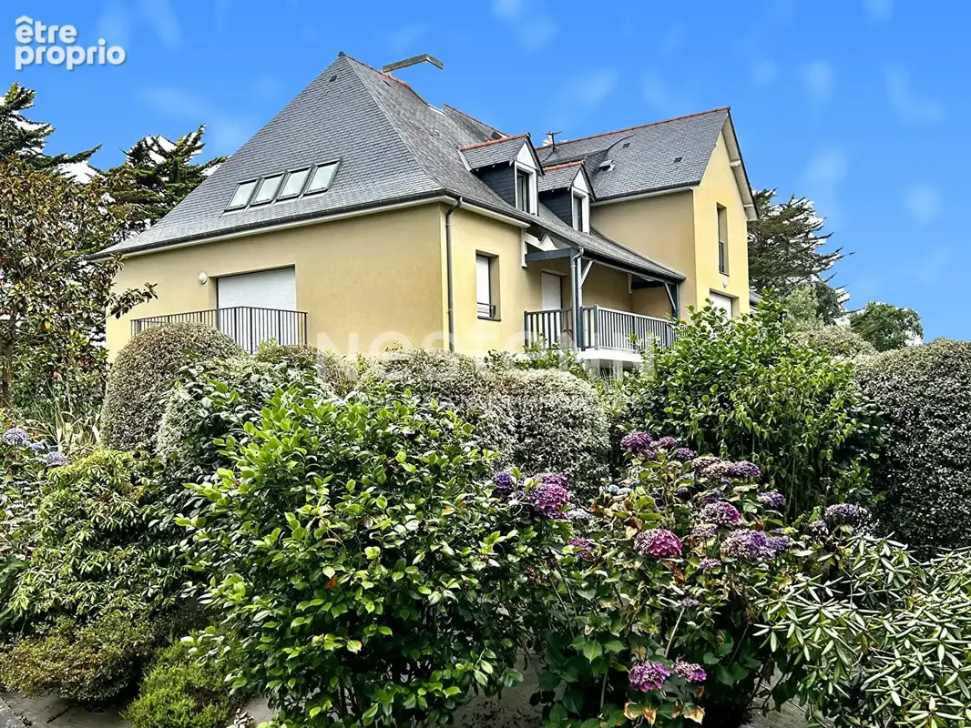 Appartement T3 à Dinard - terrasse et garage - photo 10