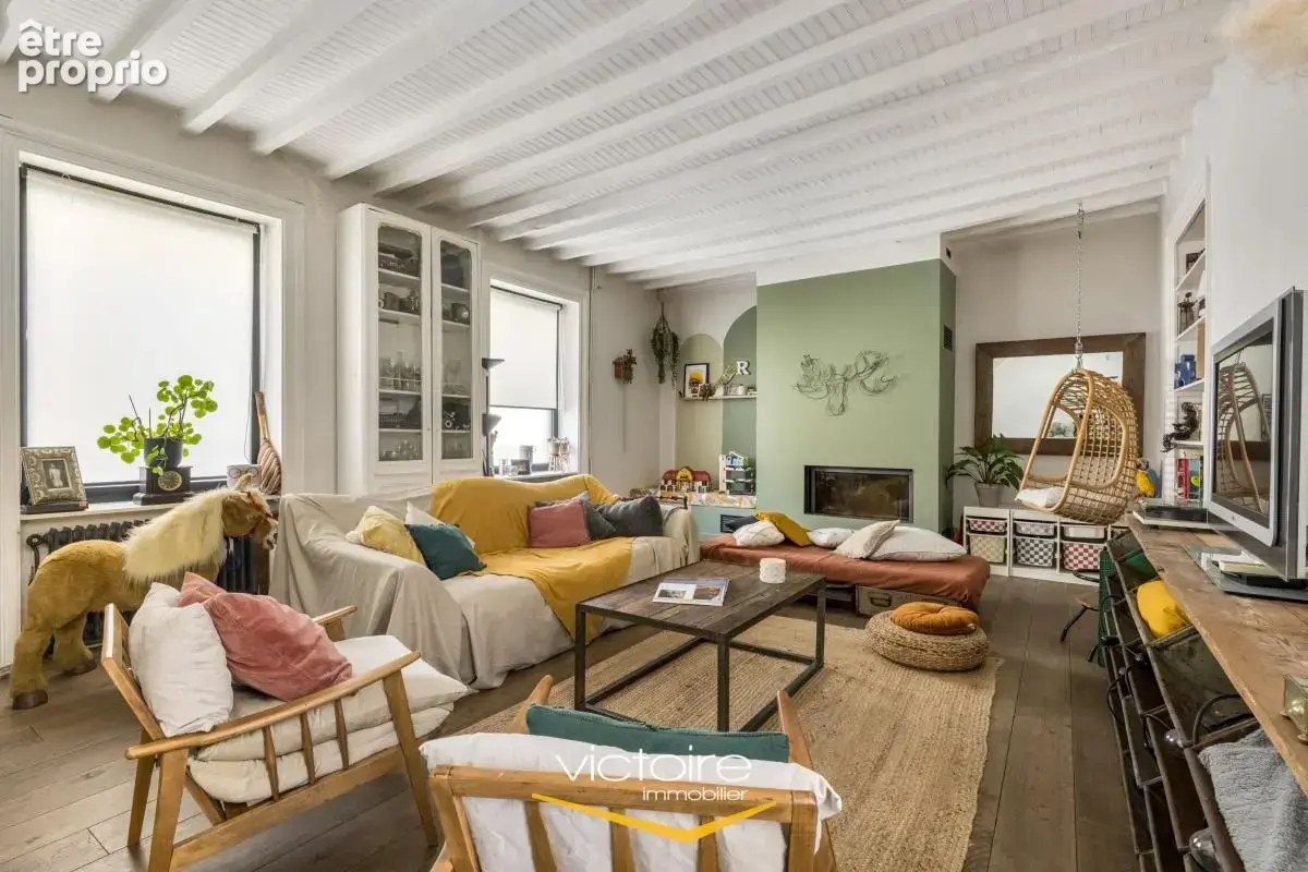 Magnifique maison rénovée avec dépendance au Coeur de Montchat - Coup de coeur assuré ! - photo 3