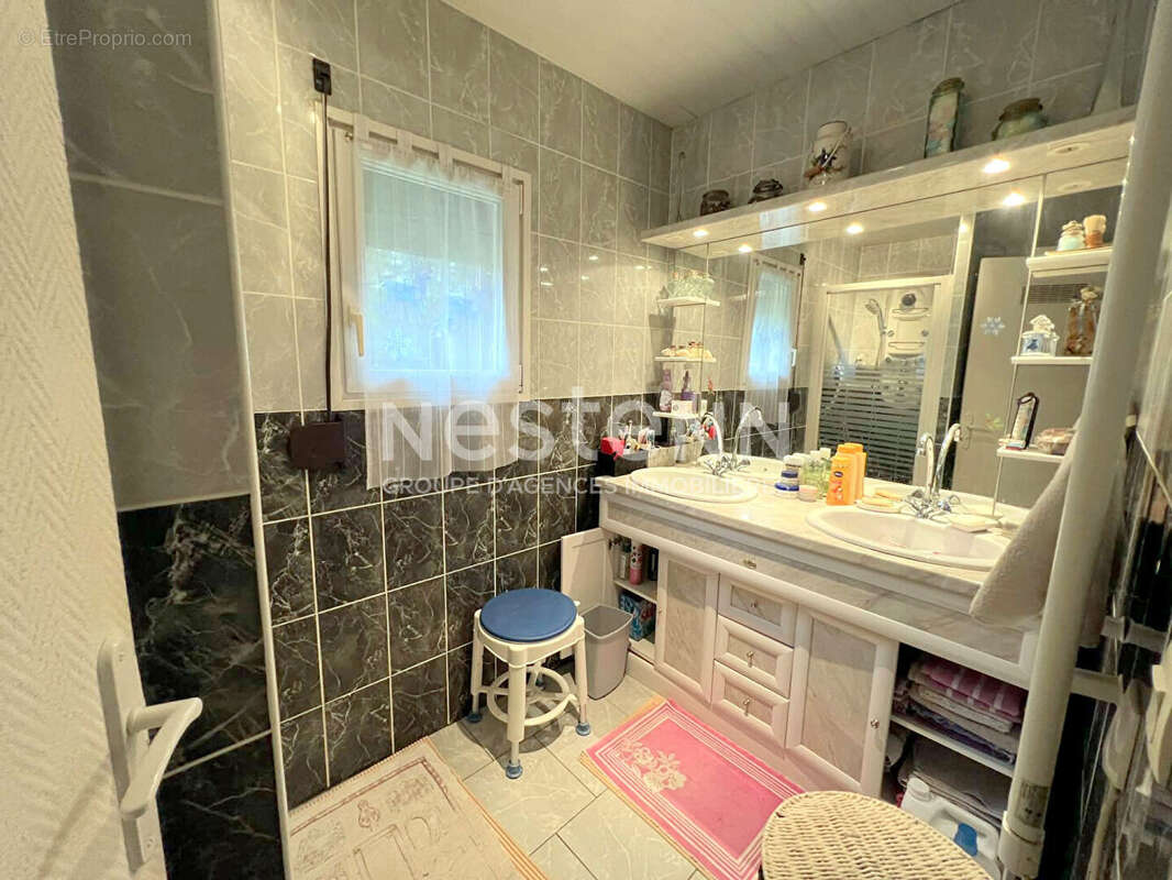 Maison à CHAUMONT-EN-VEXIN