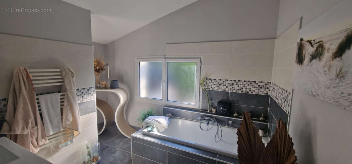 Maison à SALLES-D'AUDE