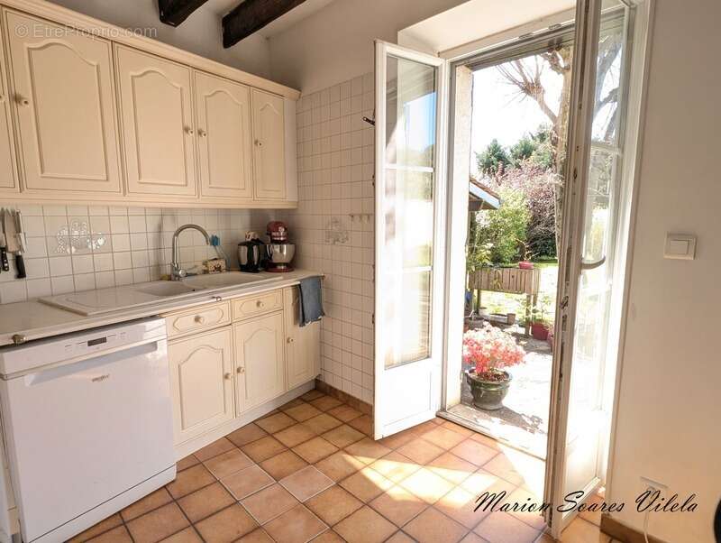 Maison à CHAUMES-EN-BRIE