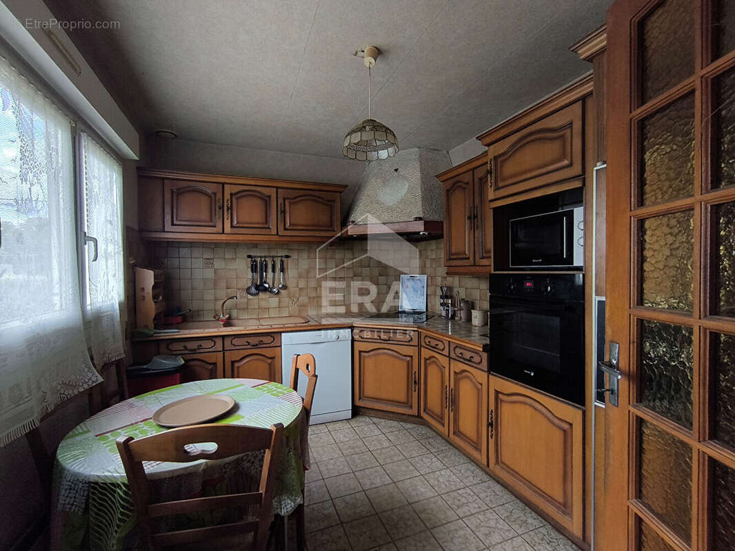 20702 - Maison situé dans une commune avec toutes commodités - photo 4