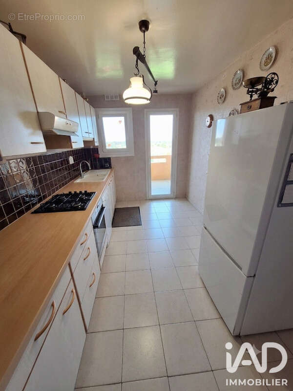 Photo 3