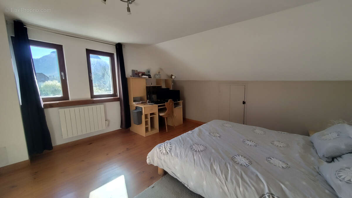 Appartement à LA MOTTE-EN-BAUGES