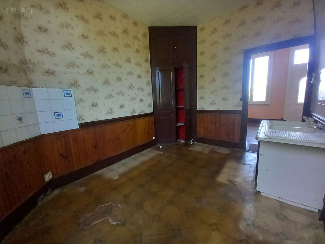 Maison à DECIZE