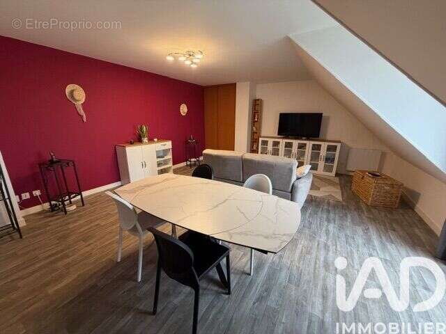 Photo 3 - Appartement à SAINT-FARGEAU-PONTHIERRY
