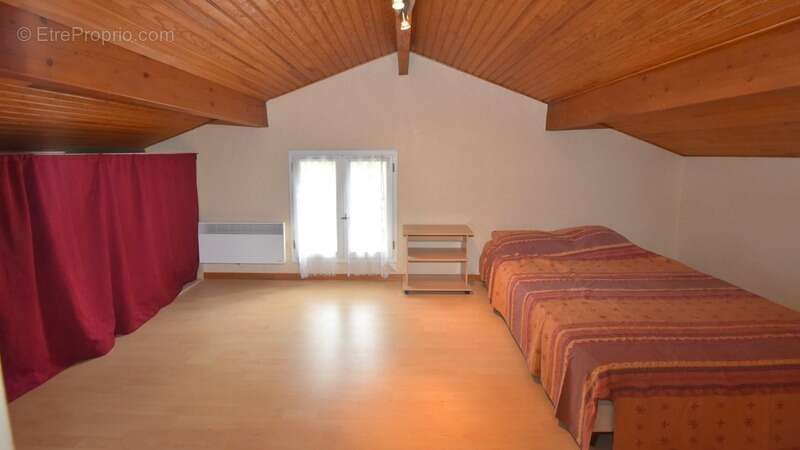 Maison à SAINT-JUERY