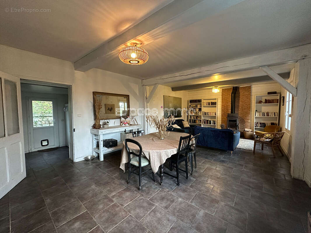 Maison à QUINCAMPOIX