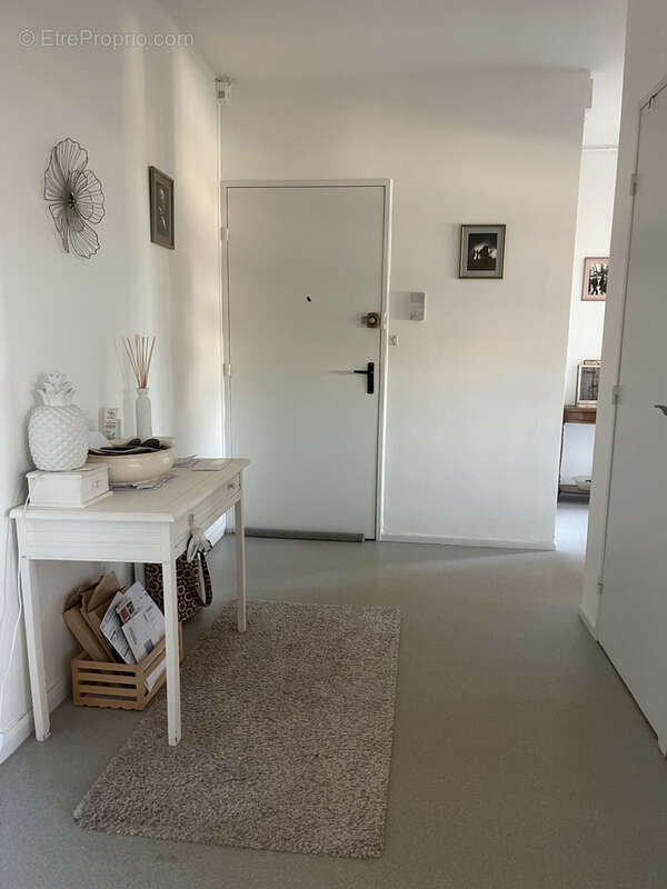 Limoges Appartement T5 avec garage et parkings - photo 2
