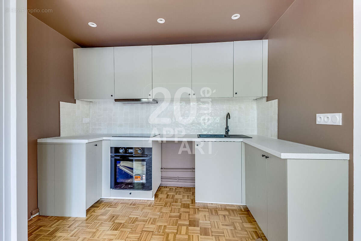 Appartement à PARIS-20E