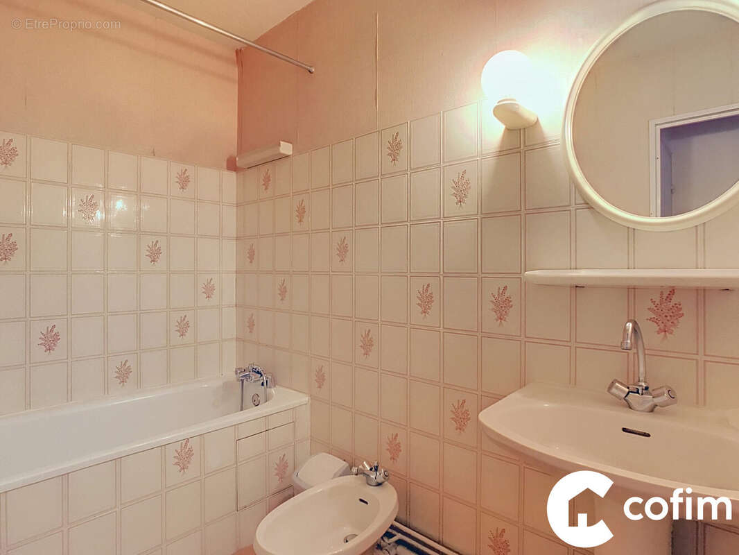 Appartement 49 m² à Pau  - photo 4