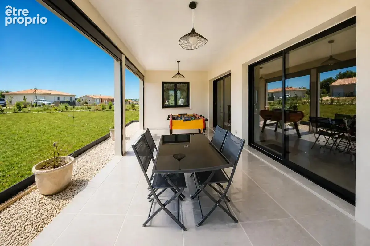 Maison de 4 pièces de 104 m² à Saint Privat en Périgord - photo 3