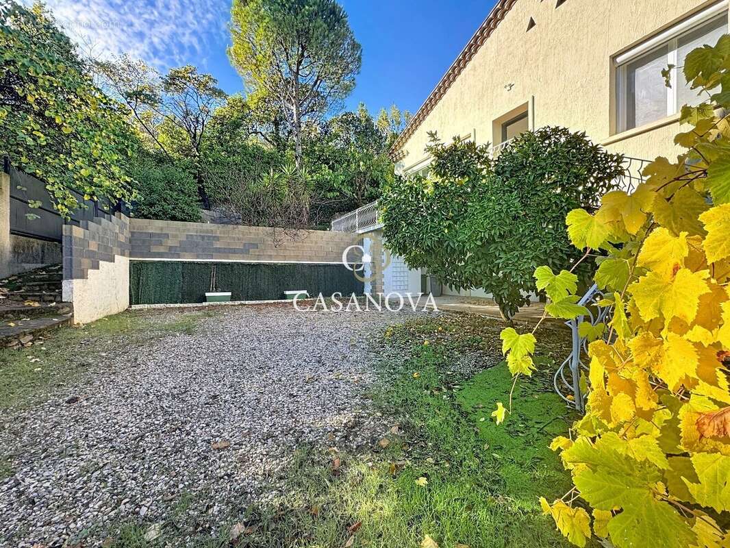Maison à CLERMONT-L'HERAULT