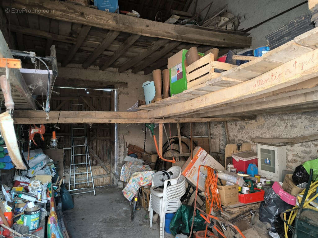 Maison à EPIRY