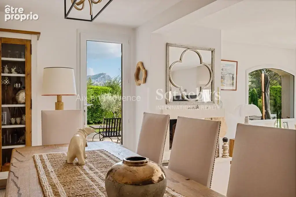 Maison Provençale moderne avec vue exceptionnelle sur la Sainte-Victoire - photo 8