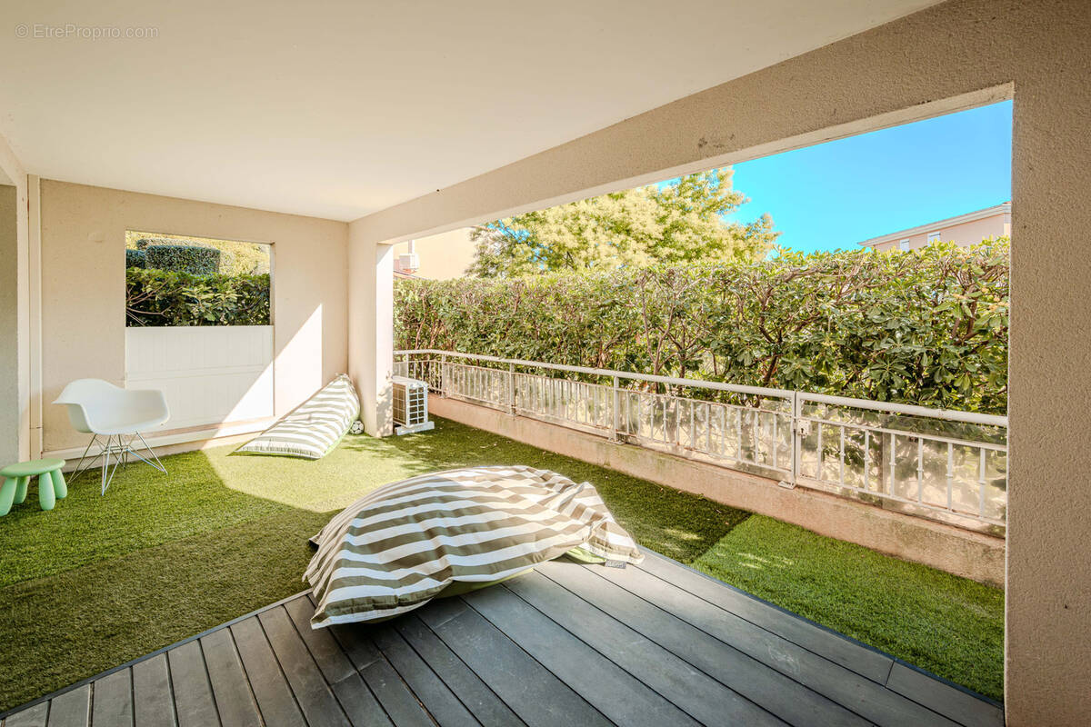 Appartement à HYERES