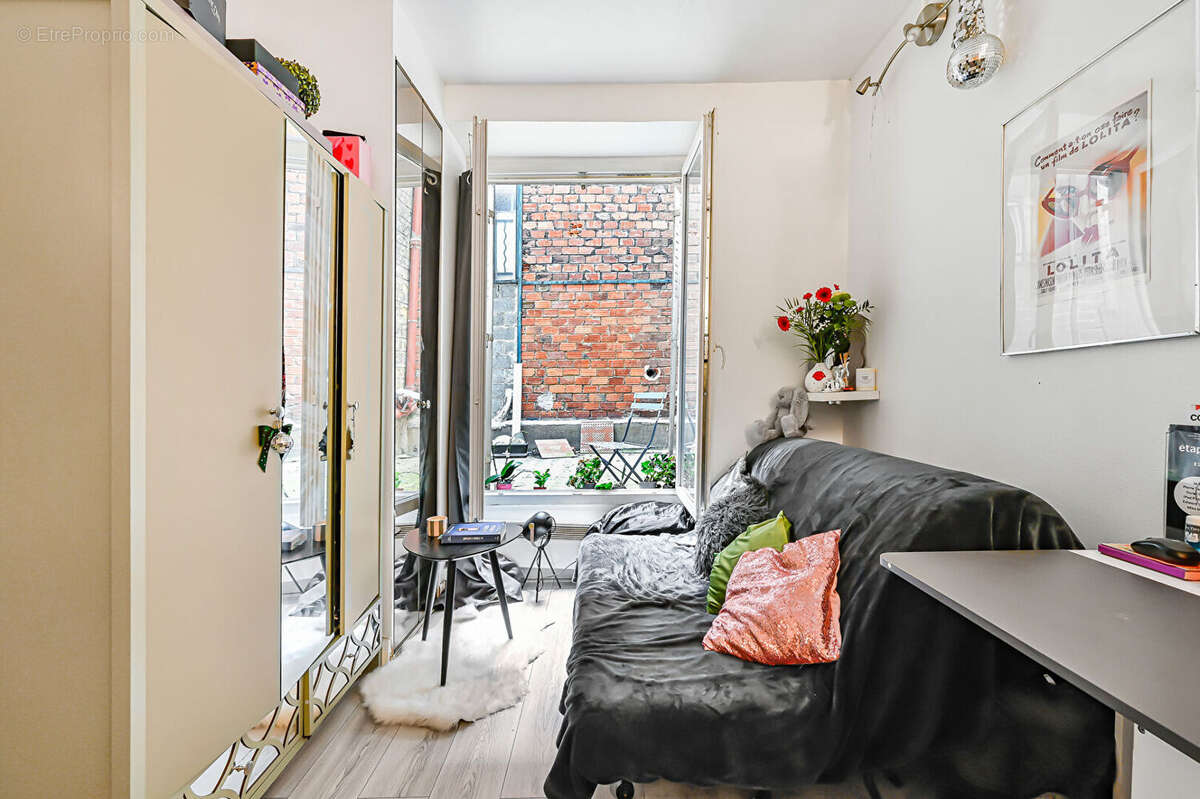 Appartement à PARIS-11E