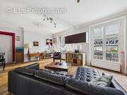 Appartement à PARIS-10E