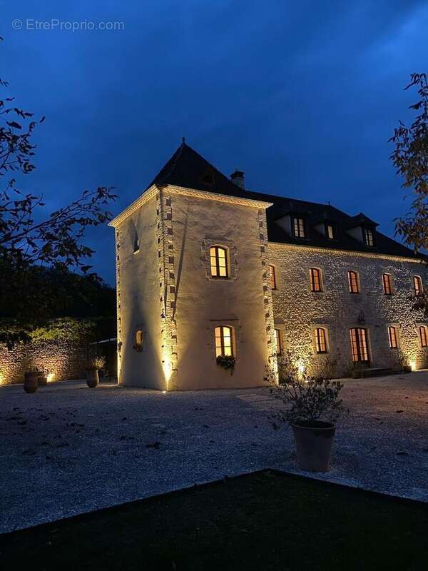 IMG9365 - Maison à SAINT-CYPRIEN