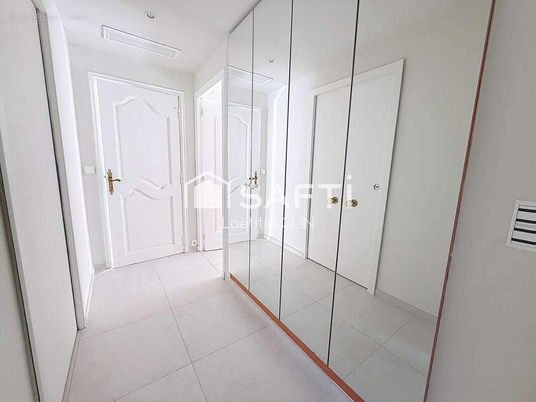 Photo 6 - Appartement à SAINT-RAPHAEL