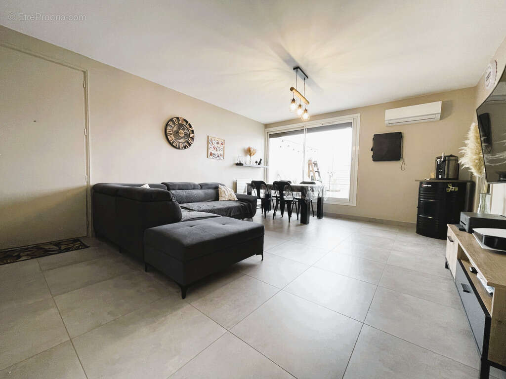 Appartement à VILLARD-BONNOT