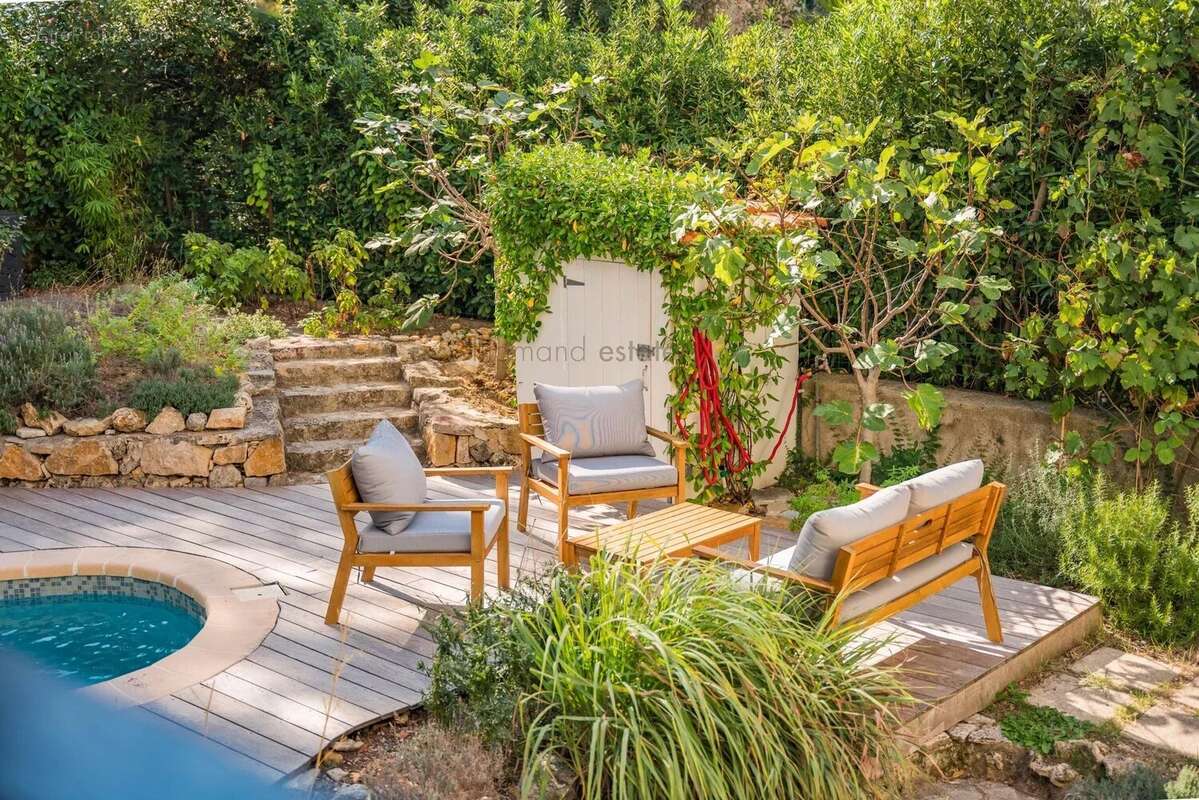 Cannes - villa belle epoque renovee - calme et proximite centre - photo 6
