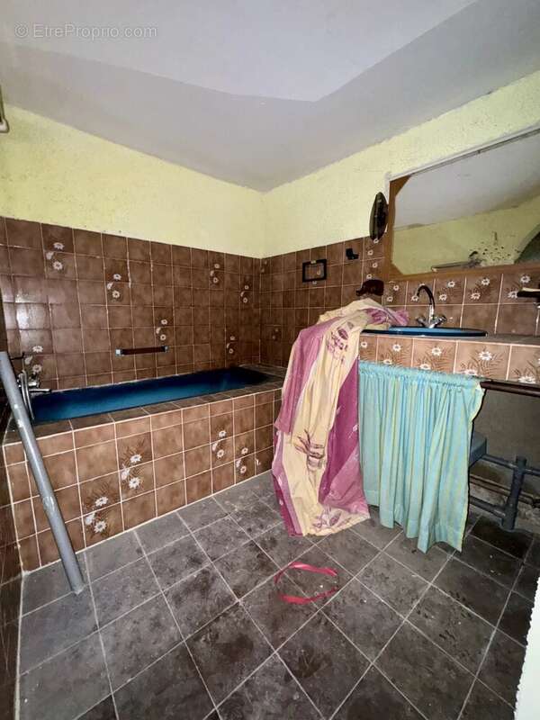 Maison à LA BASTIDE-DE-SEROU