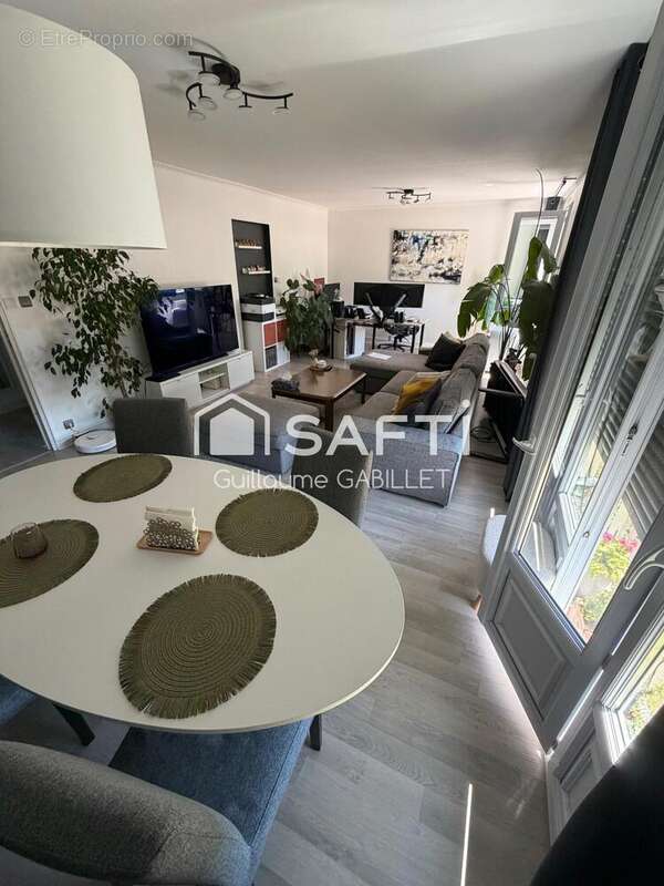 Photo 2 - Appartement à MACON