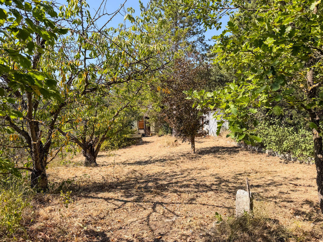 Maison T4 de 70 m2 avec terrain de 1 117 m2 - photo 20