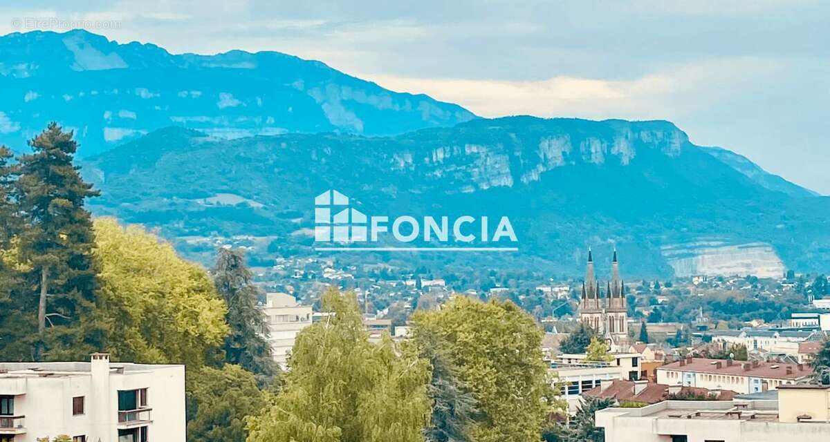 Appartement à VOIRON