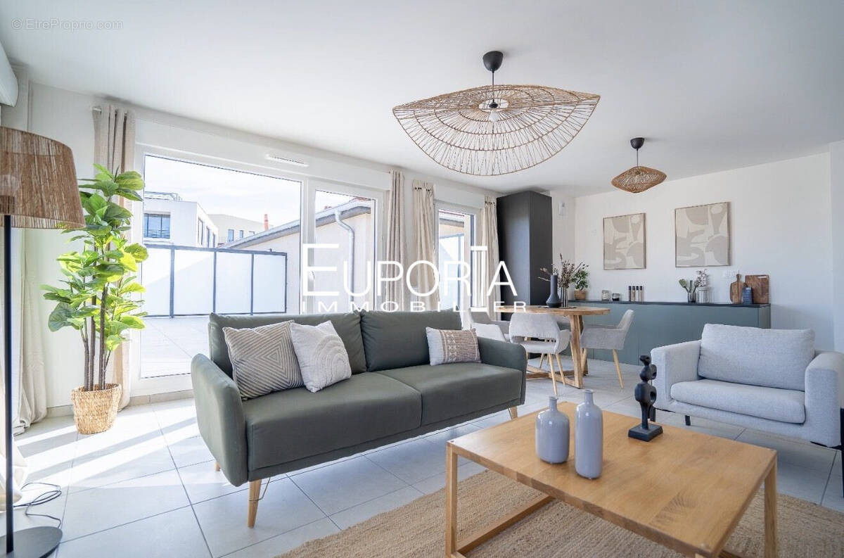 Appartement à DARDILLY