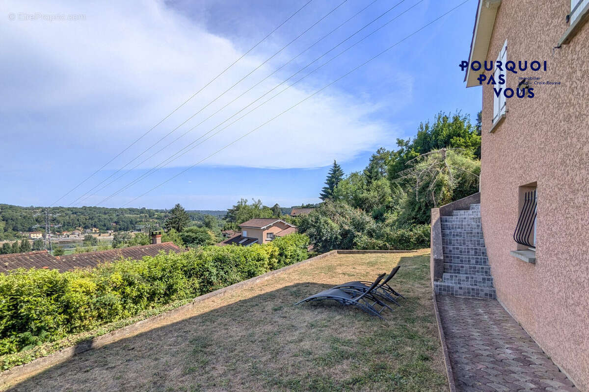 Maison 200 m² à Couzon-Au-Mont-D'or  - photo 2